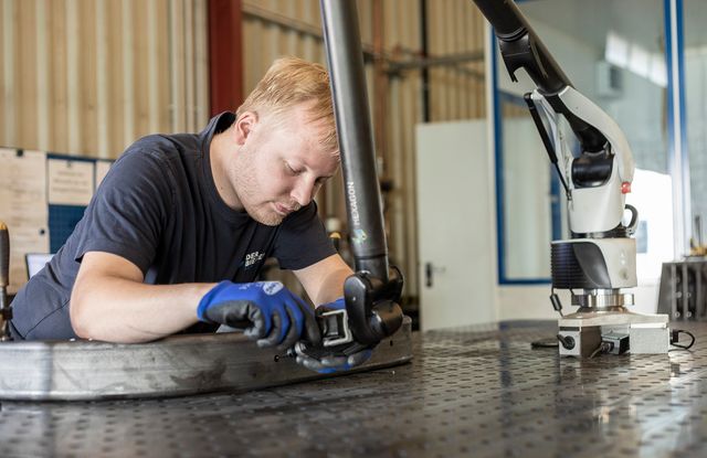 Biegen mit SCHUSTER - DER BIEGER - Rohre, Profile & Baugruppen biegen, lasern oder schweißen